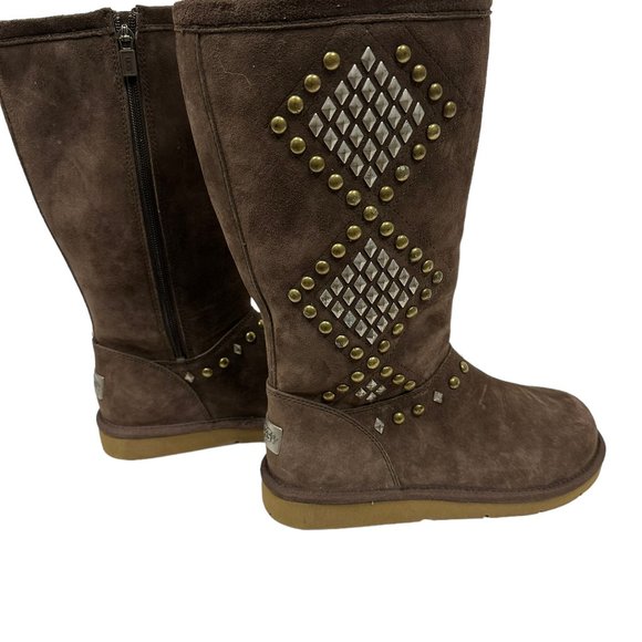 UGG 3330 AVONDALE STUDDED BROWN SHEEPSKIN SHEARLING TALL COZY WINTER BOOTS - Picture 2 of 10